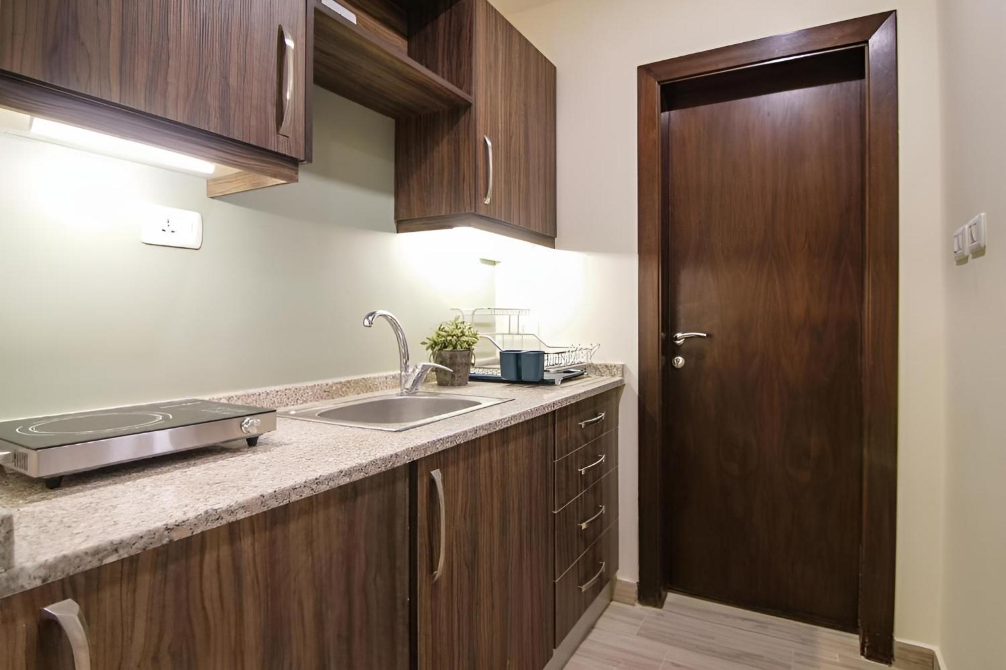 46 Serviced Apartments Амман Екстер'єр фото